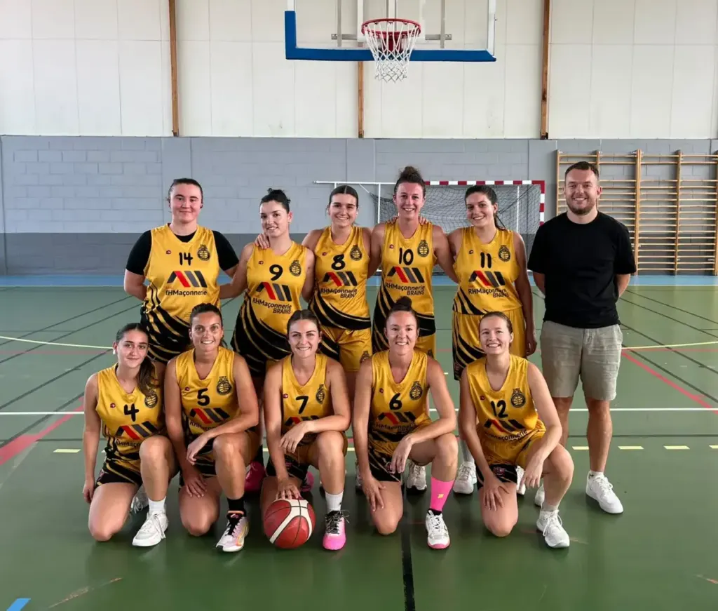 L’équipe Séniors Féminines D4 de l’AS Brains Basket